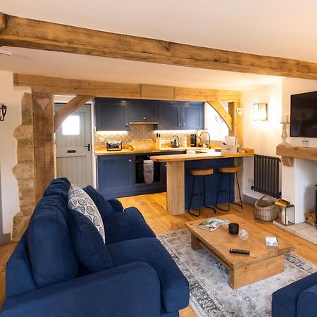 Cotswold Cottage With Hot Tub Bledington Extérieur photo