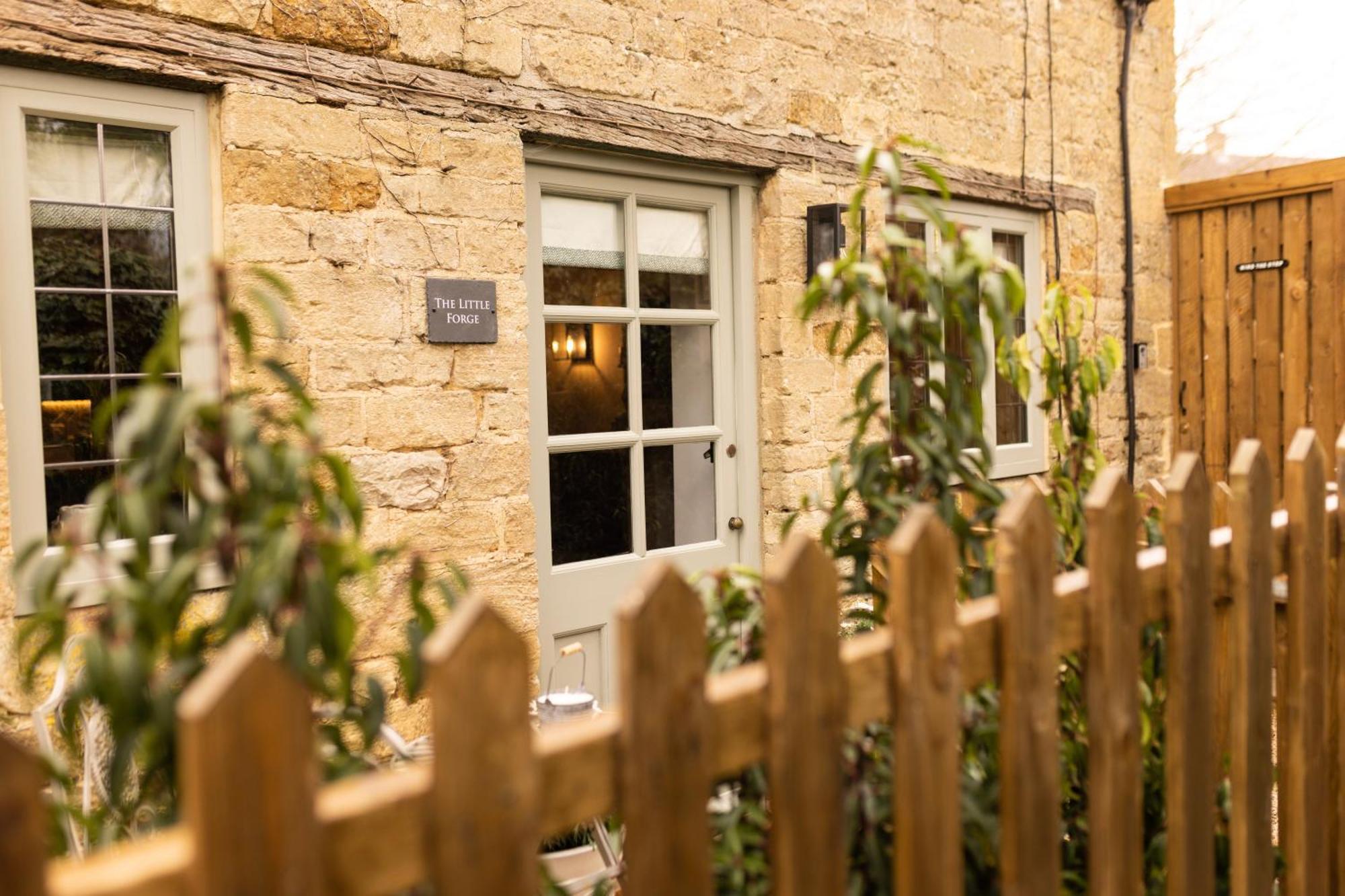 Cotswold Cottage With Hot Tub Bledington Extérieur photo